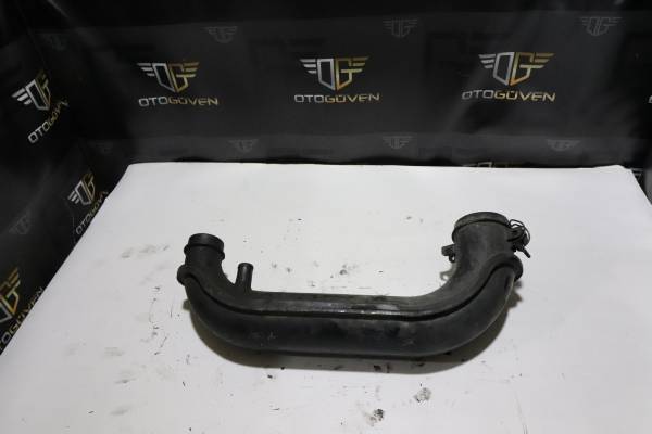 FORD CUSTOM 310 L 125 PS ÇIKMA PARÇA TRANSİT 2.2 ÖNDEN ÇEKER HAVA FİLTRE BORUSU